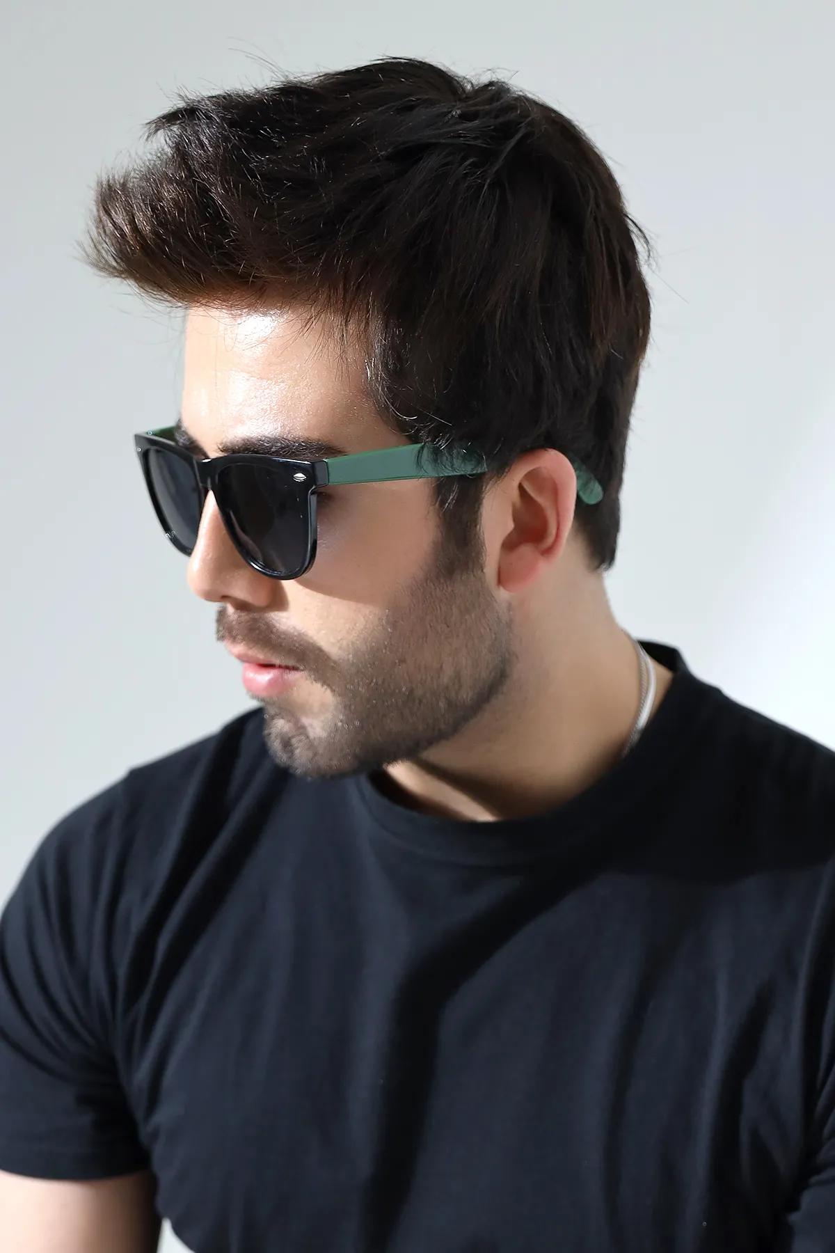 Erkek Wayfare Siyah-Yeşil Polarize Güneş Gözlüğü 23045-3 c0218 p