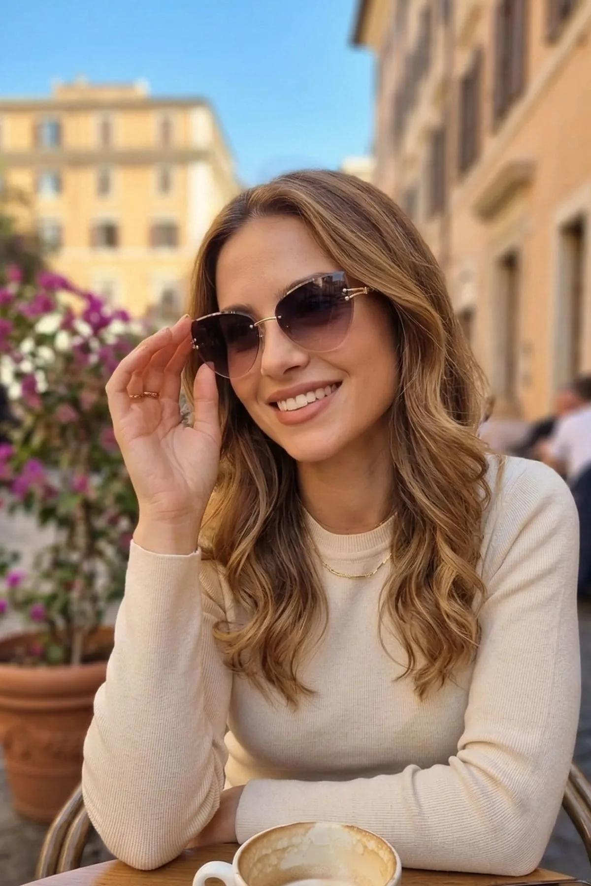 Kadın Cat Eyes Degrade UV400 Güneş Gözlüğü Metal Saplı 26-00 Mürdüm