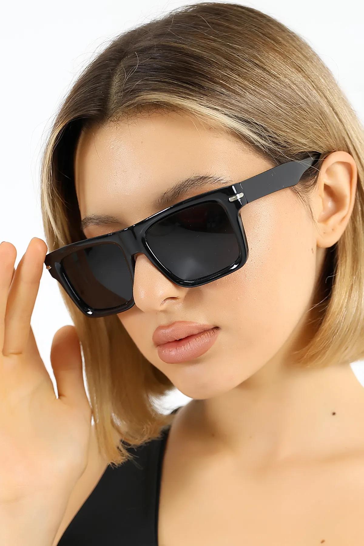 Kadın Kare UV400 Güneş Gözlüğü Gümüş Detay 25-09 C2 