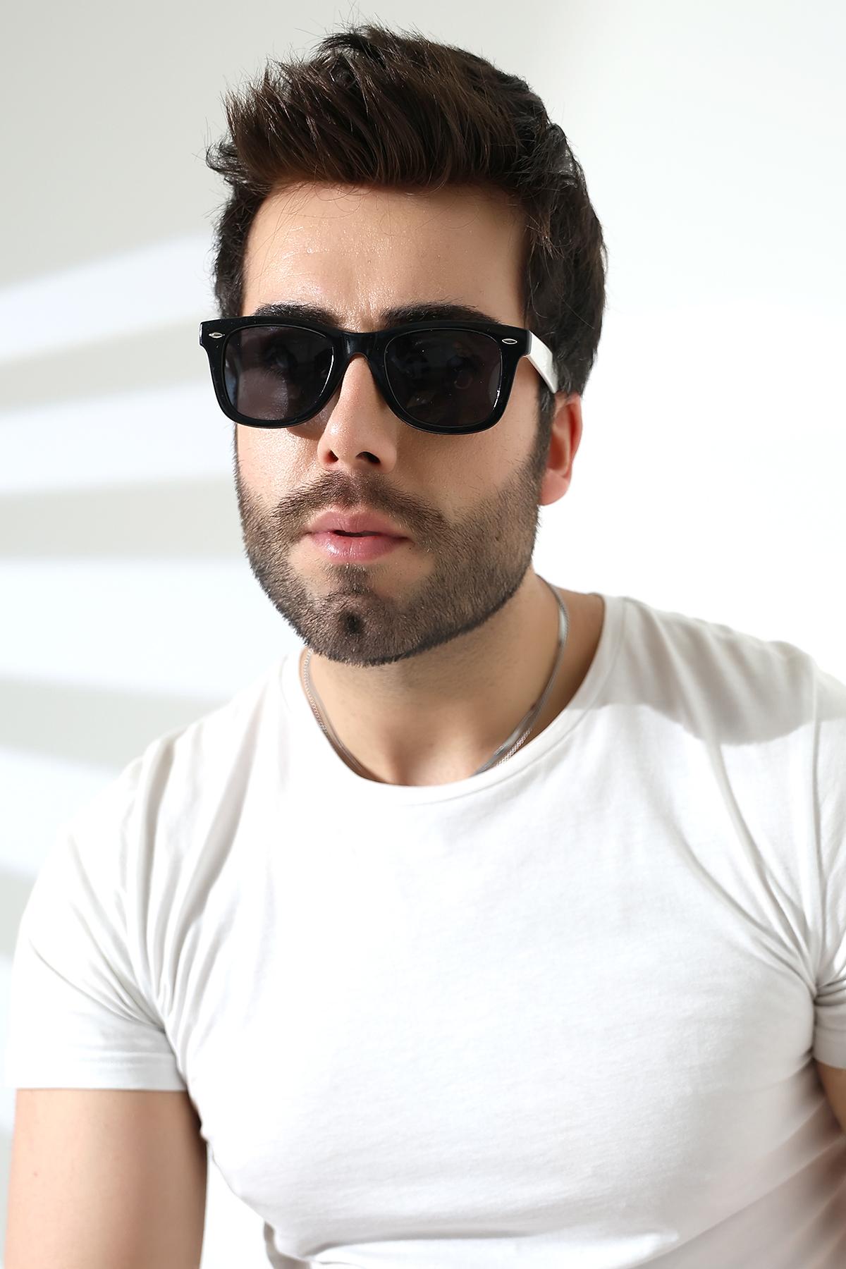 Erkek Wayfare Siyah-Beyaz Polarize Güneş Gözlüğü 23045-2 c0220 p