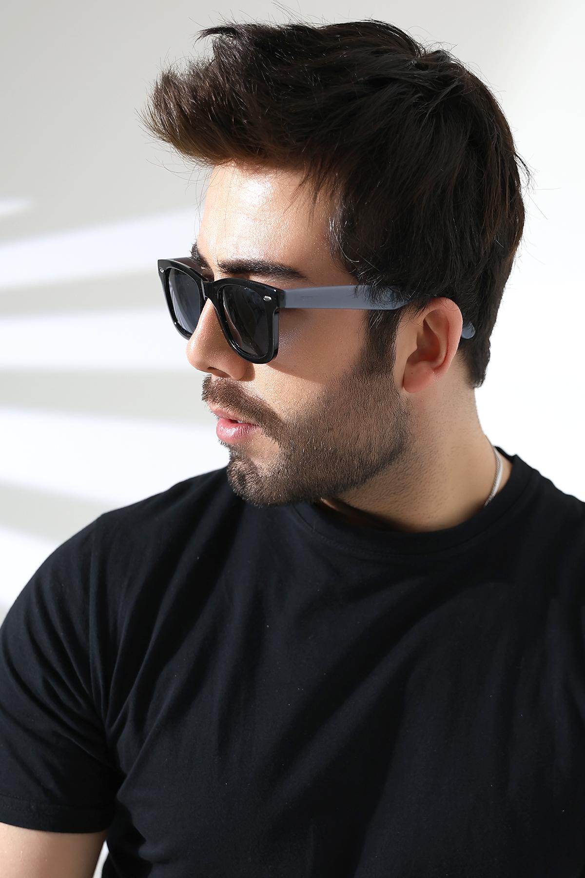 Erkek Wayfare Siyah-Gri Polarize Güneş Gözlüğü 23045-2 c0215 P E