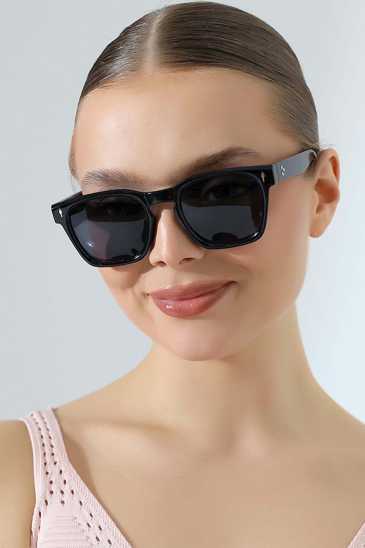 Kadın Kare Siyah Polarize Güneş Gözlüğü 23037 c2