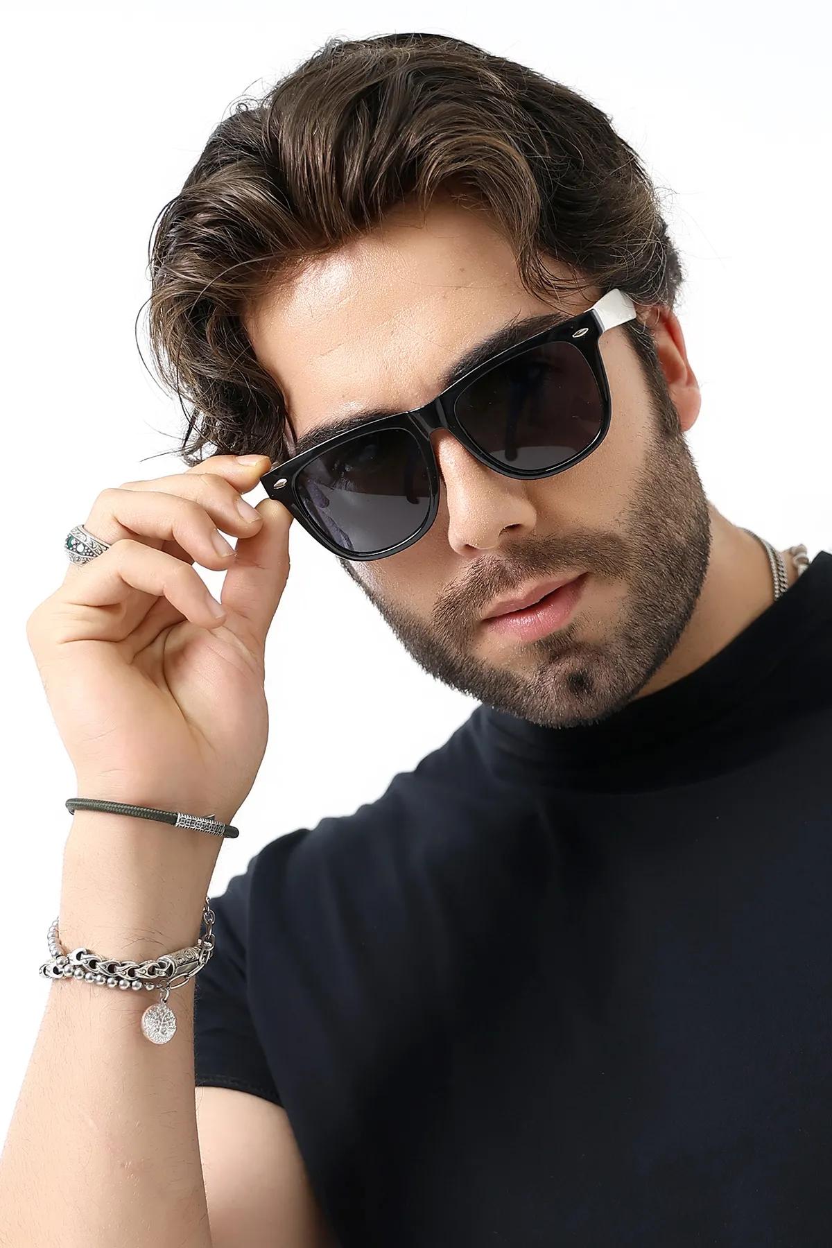 Unisex Wayfare Siyah-Beyaz Polarize Güneş Gözlüğü 23045-3 c0220 p